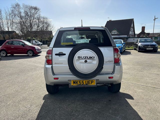 SUZUKI Grand Vitara 1.6 16v VVT 3-door - Thumbnail 14 of 21