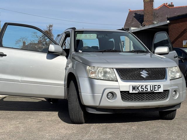 SUZUKI Grand Vitara 1.6 16v VVT 3-door - Thumbnail 21 of 21