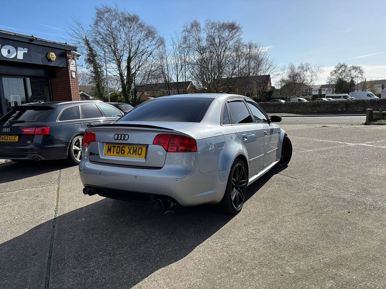 AUDI RS4 4.2 quattro - Picture 5 of 18