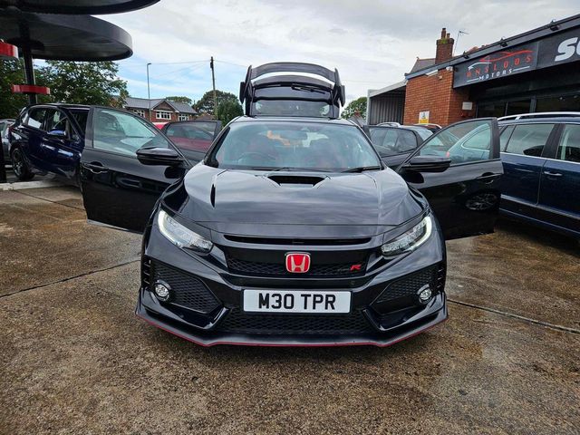 Honda Civic 2.0 VTEC Turbo Type R GT Euro 6 (s/s) 5dr (2018) - Picture 24