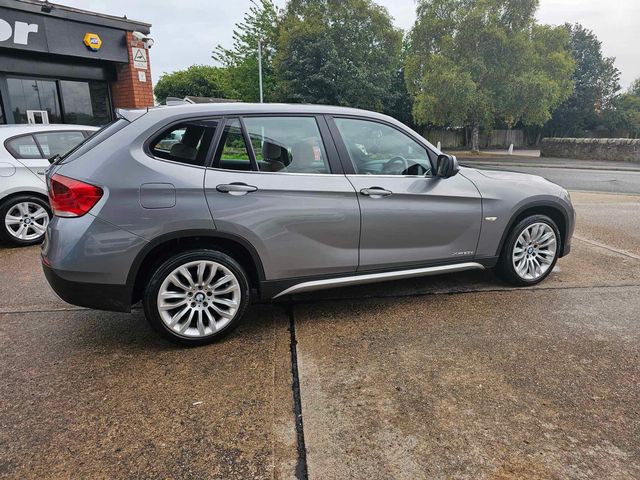 BMW X1 2.0 23d SE Steptronic xDrive Euro 5 5dr (2011) - Picture 10