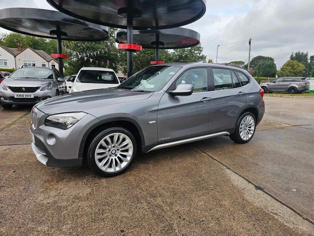 BMW X1 2.0 23d SE Steptronic xDrive Euro 5 5dr (2011) - Picture 5