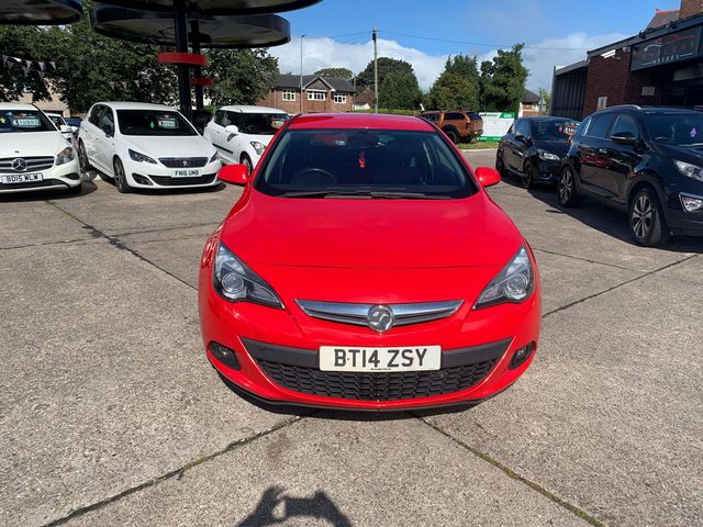 Vauxhall Astra GTC 2.0 CDTi SRi Euro 5 (s/s) 3dr (2014) - Picture 5