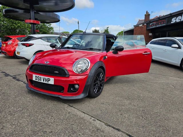 MINI Convertible 1.6 One Euro 5 2dr (2011) - Picture 16