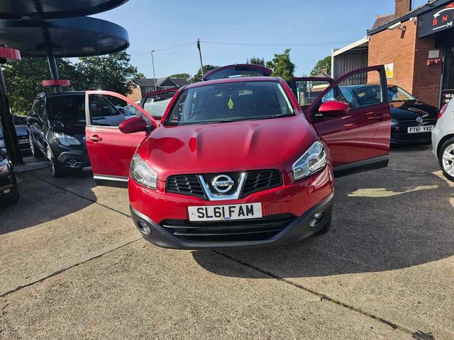 Nissan Qashqai 1.5 dCi Acenta 2WD Euro 5 5dr (2011) - Picture 18