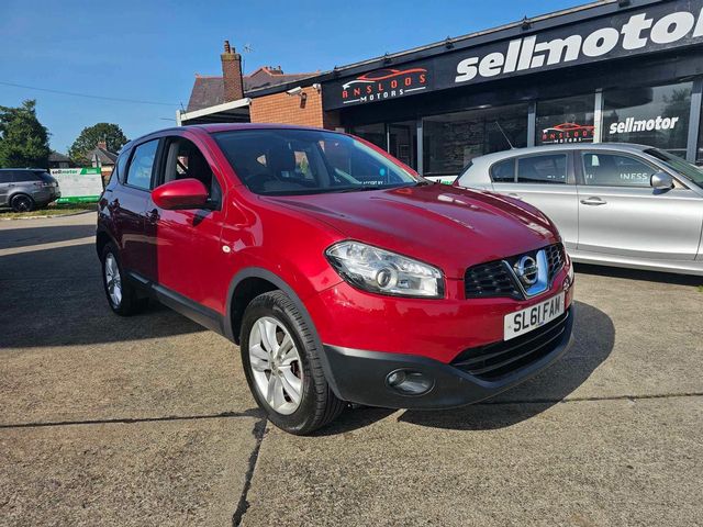 Nissan Qashqai 1.5 dCi Acenta 2WD Euro 5 5dr (2011) - Picture 3