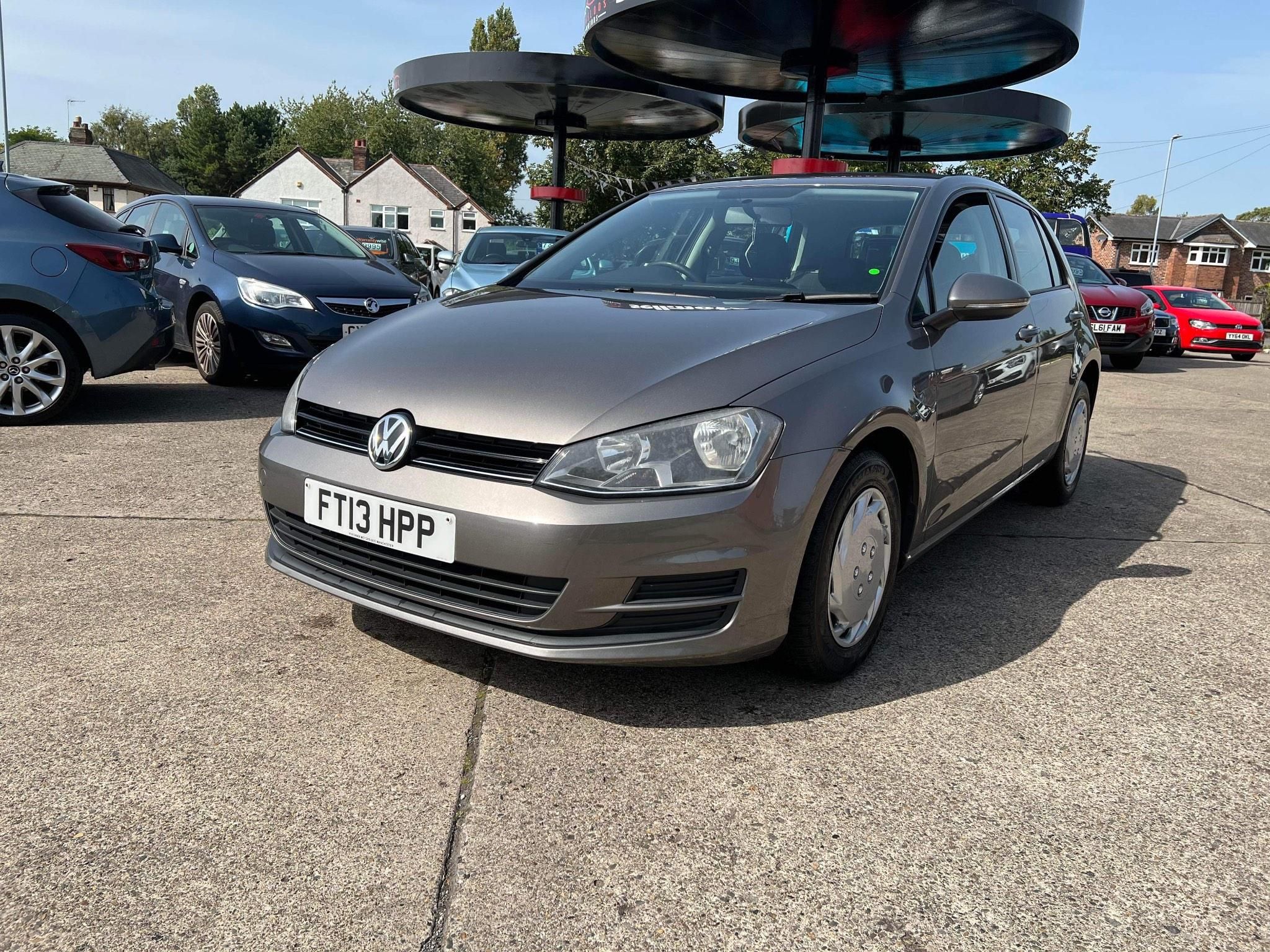 VolkswagenGolf1.6 TDI BlueMotion Tech S Euro 5 (s/s) 5dr for sale