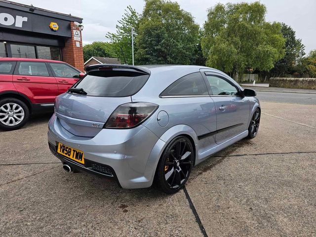 Vauxhall Astra 2.0i 16v VXR Sport Hatch 3dr (2008) - Picture 10