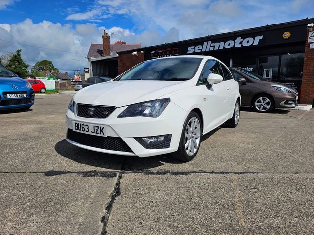 SEAT Ibiza 1.2 TSI FR Sport Coupe Euro 5 3dr (2013) - Picture 3