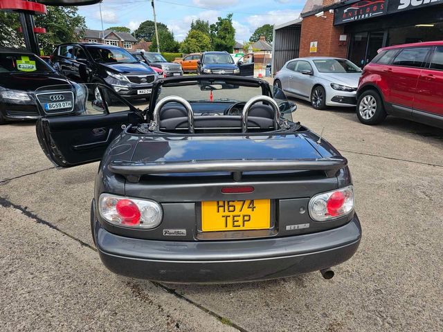 Mazda MX-5 1.6 Limited Edition 2dr (1991) - Picture 15