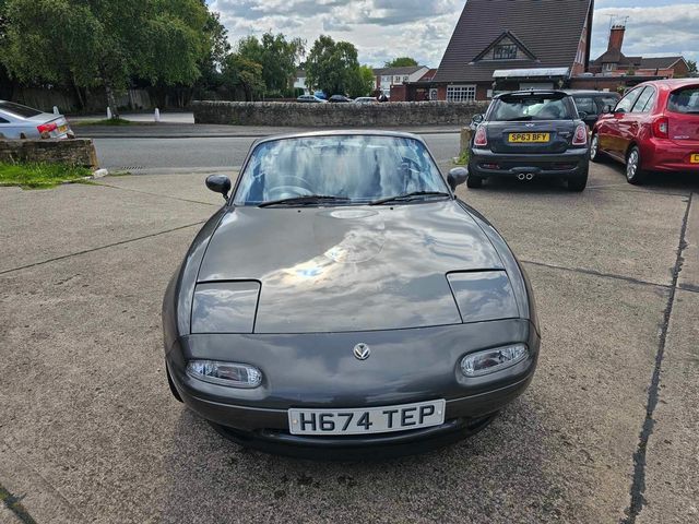 Mazda MX-5 1.6 Limited Edition 2dr (1991) - Picture 17