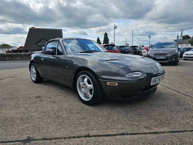 Mazda MX-5 1.6 Limited Edition 2dr (1991) - Picture 3