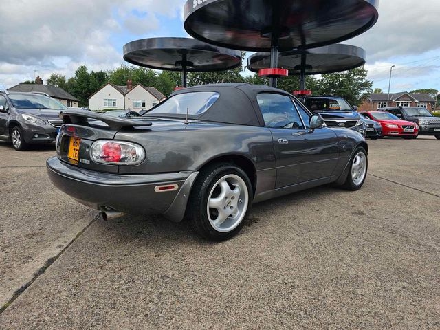 Mazda MX-5 1.6 Limited Edition 2dr (1991) - Picture 5