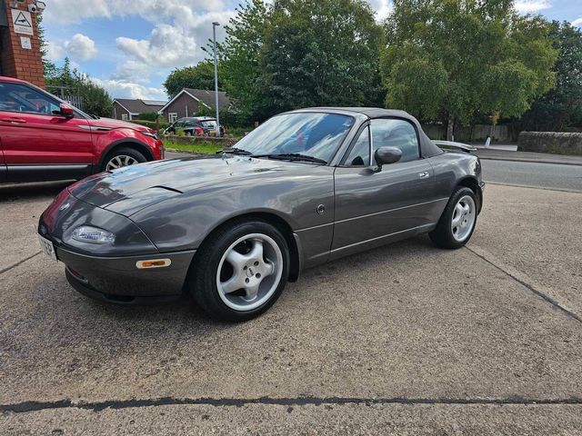 Mazda MX-5 1.6 Limited Edition 2dr (1991) - Picture 9