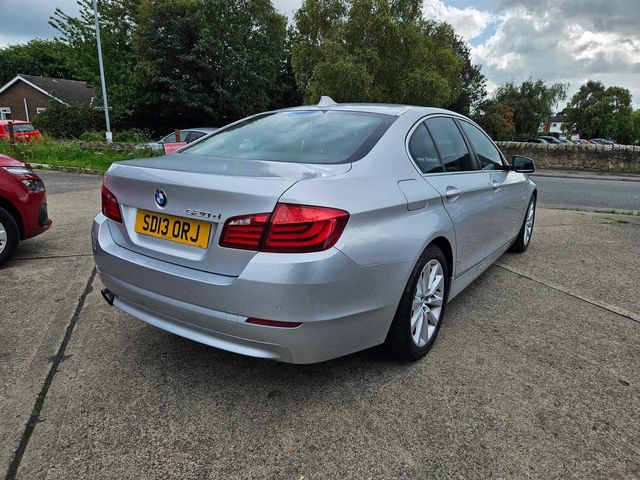 BMW 5 Series 2.0 520d SE Euro 5 (s/s) 4dr (2013) - Picture 11