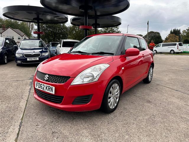 Suzuki Swift 1.2 SZ3 Euro 5 3dr (2012) - Picture 6