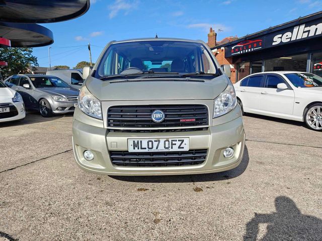 Fiat Scudo 2.0 JTD MultiJet Panorama Family L1 H1 5dr (2007) - Picture 4