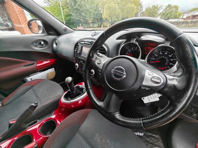 Nissan Juke 1.6 Acenta Premium Euro 5 (s/s) 5dr (2013) - Picture 11