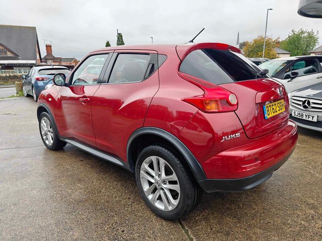 Nissan Juke 1.6 Acenta Premium Euro 5 (s/s) 5dr (2013) - Picture 6