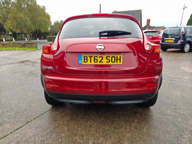 Nissan Juke 1.6 Acenta Premium Euro 5 (s/s) 5dr (2013) - Picture 8