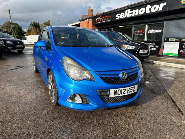 Vauxhall Corsa 1.6T 16V VXR Euro 5 3dr (2012) - Picture 2