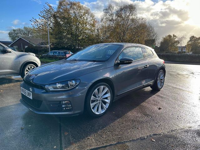 Volkswagen Scirocco 2.0 TSI BlueMotion Tech GT DSG Euro 6 (s/s) 3dr (2016) - Picture 3