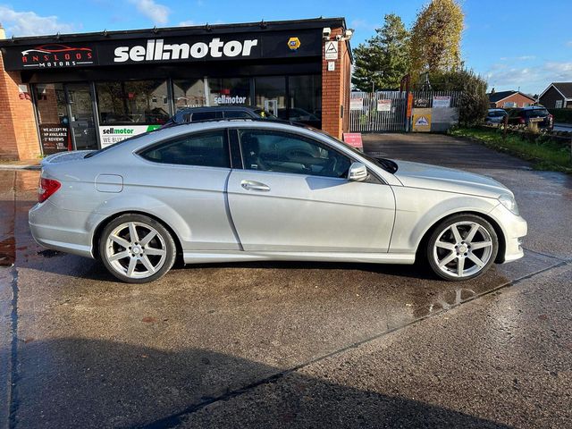 Mercedes-Benz C Class 2.1 C250 CDI AMG Sport Edition G-Tronic+ Euro 5 (s/s) 2dr (2014) - Picture 9