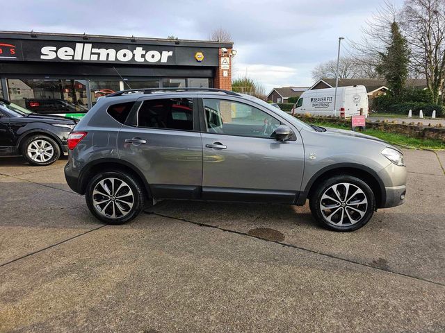 Nissan Qashqai 1.5 dCi 360 2WD Euro 5 5dr (2013) - Picture 12