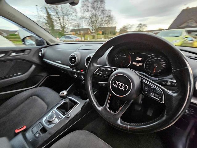 Audi A3 2.0 TDI SE Technik Sportback Euro 6 (s/s) 5dr (2017) - Picture 17