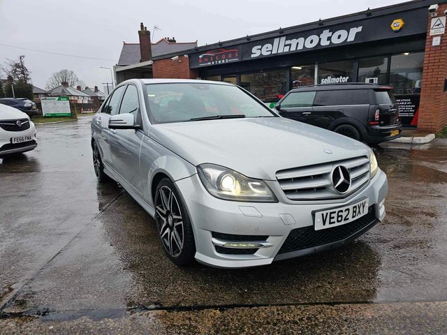 Mercedes-Benz C Class 2.1 C250 CDI BlueEfficiency AMG Sport Plus Euro 5 (s/s) 4dr (2012) - Picture 4