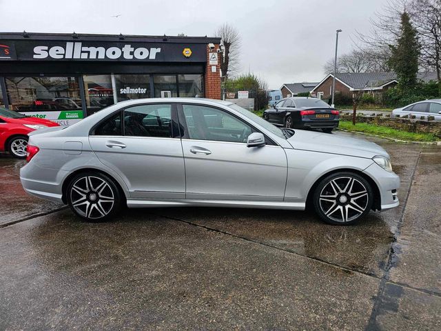 Mercedes-Benz C Class 2.1 C250 CDI BlueEfficiency AMG Sport Plus Euro 5 (s/s) 4dr (2012) - Picture 5