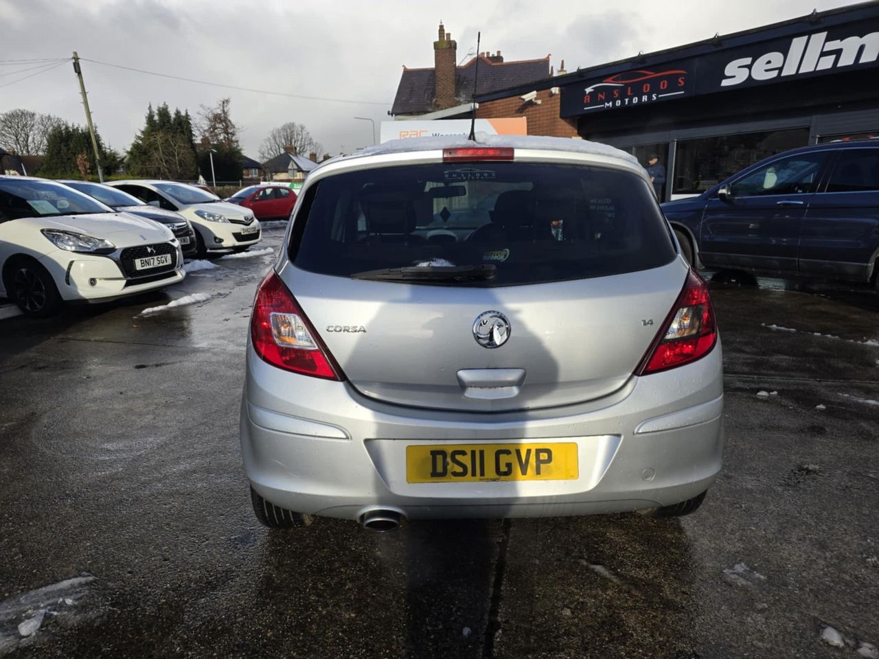 Vauxhall Corsa 1.4 16V SXi Euro 5 5dr (A/C) - Picture 13 of 17