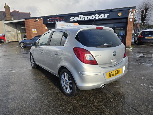 Vauxhall Corsa 1.4 16V SXi Euro 5 5dr (A/C) (2011) - Picture 14