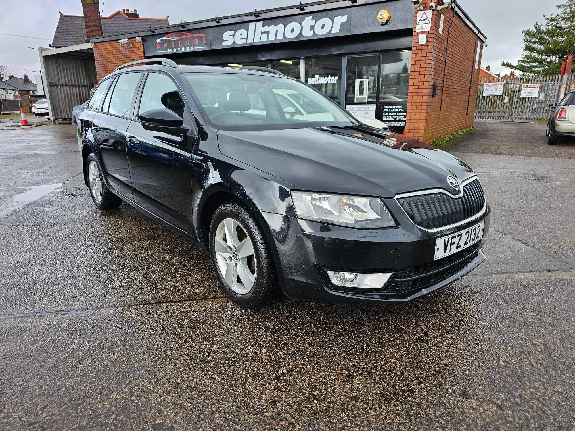 SkodaOctavia1.6 TDI SE Euro 5 (s/s) 5dr for sale