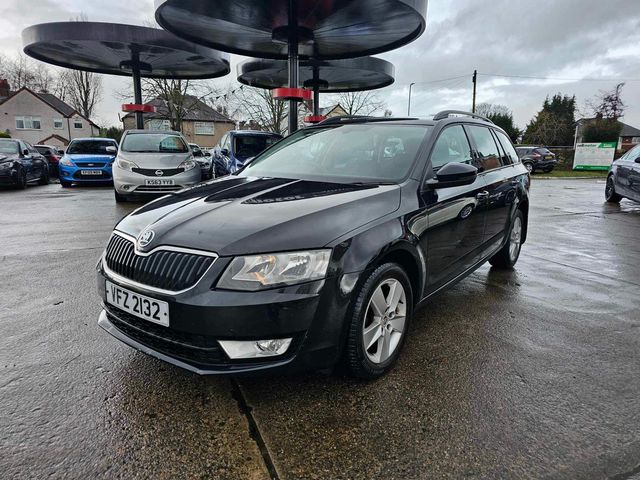 Skoda Octavia 1.6 TDI SE Euro 5 (s/s) 5dr (2014) - Picture 4