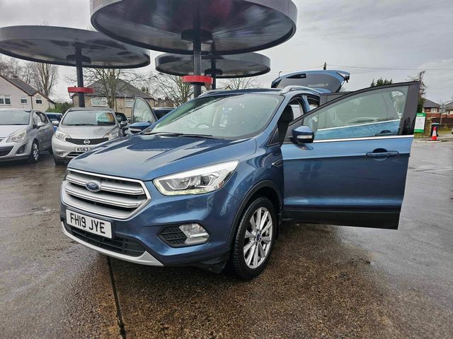 Ford Kuga 2.0 TDCi EcoBlue Titanium Edition Powershift Euro 6 5dr (2019) - Picture 22