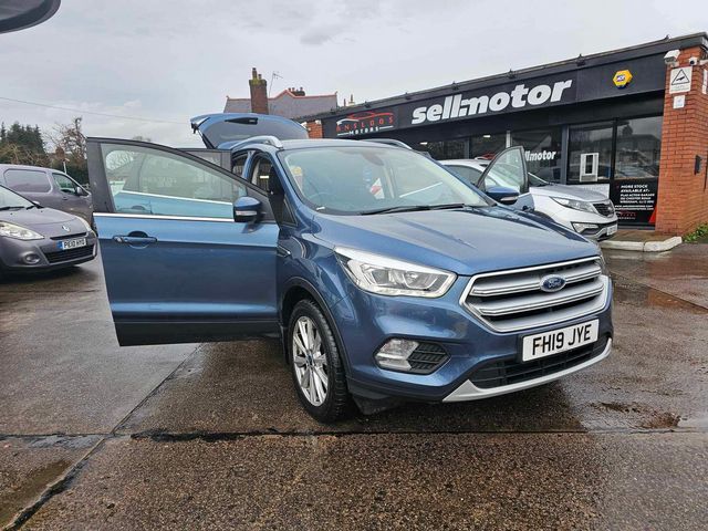 Ford Kuga 2.0 TDCi EcoBlue Titanium Edition Powershift Euro 6 5dr (2019) - Picture 24